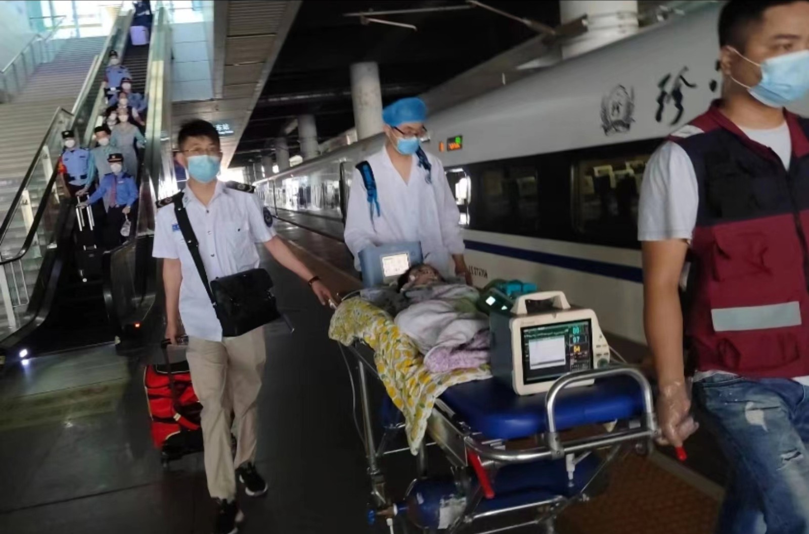 昌图县高铁转运公司